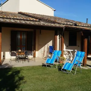 Poggio San Pietro Alloggio per agriturismo Pitigliano